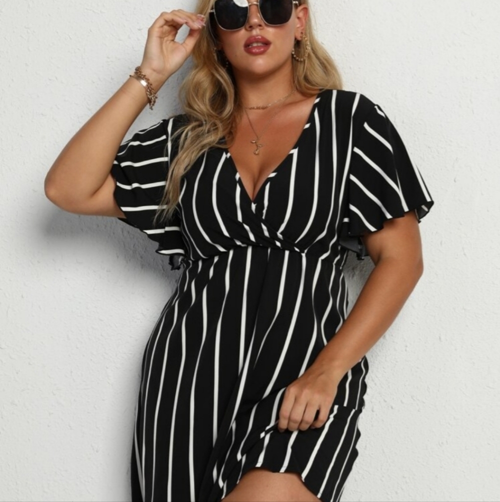 Women's Shein‎ dress